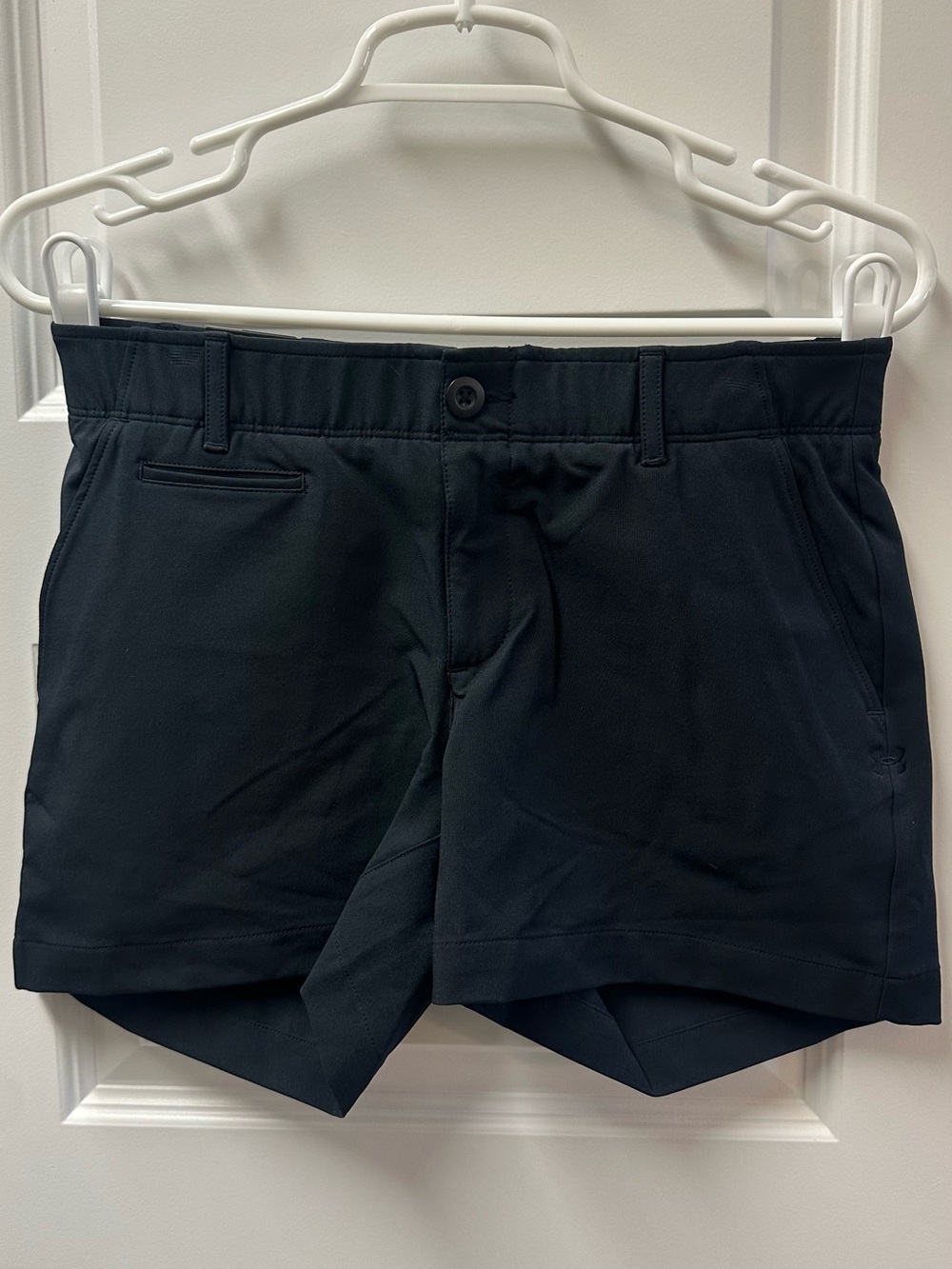 Under Armour Women's Black 4 inch Shorts